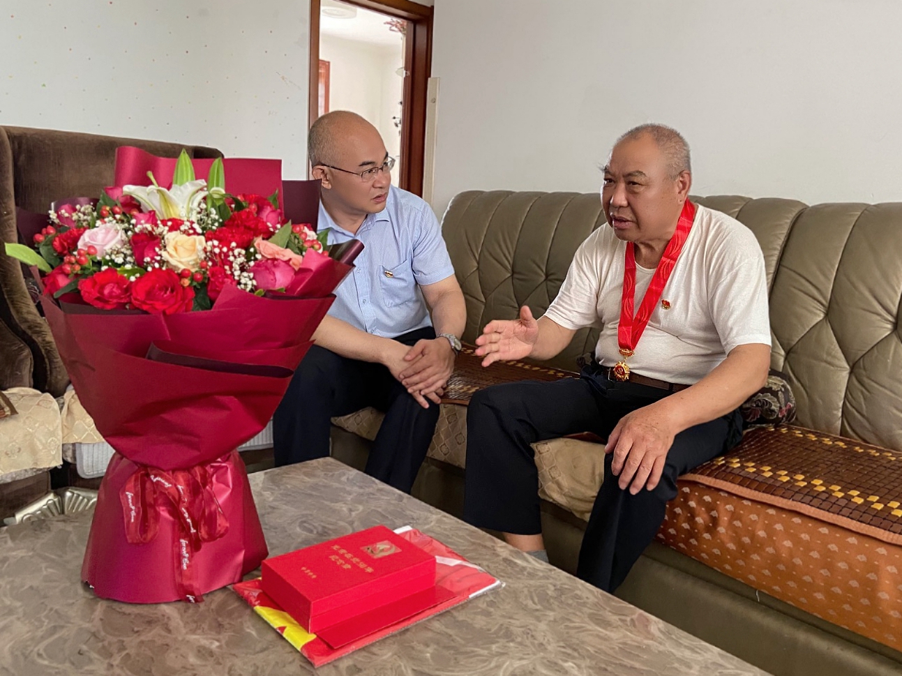 2闫福太.jpg 2闫福太.jpg