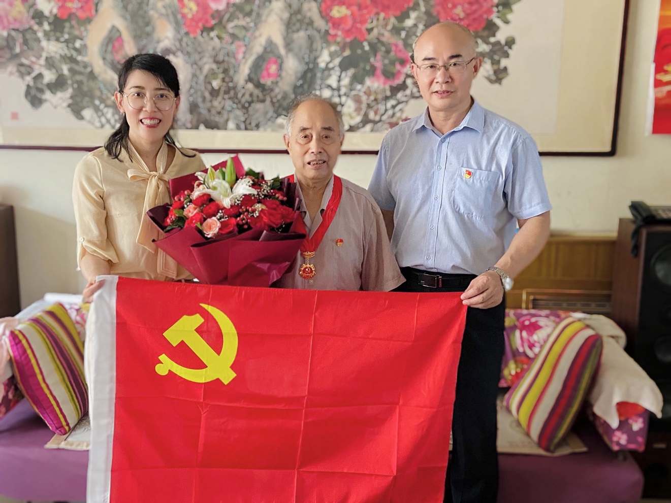 4苗玉银.jpg 4苗玉银.jpg