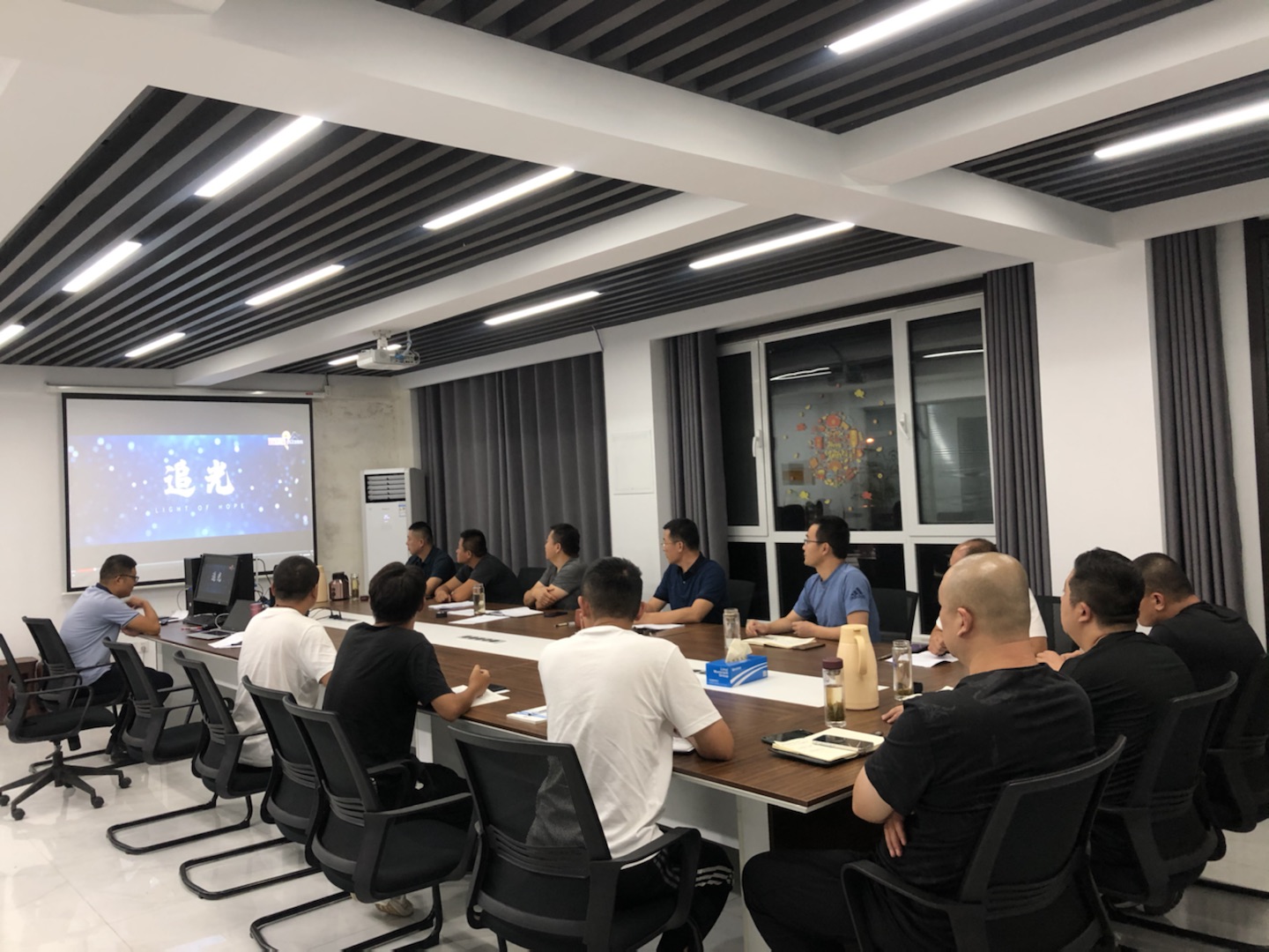 园林.jpg 园林.jpg