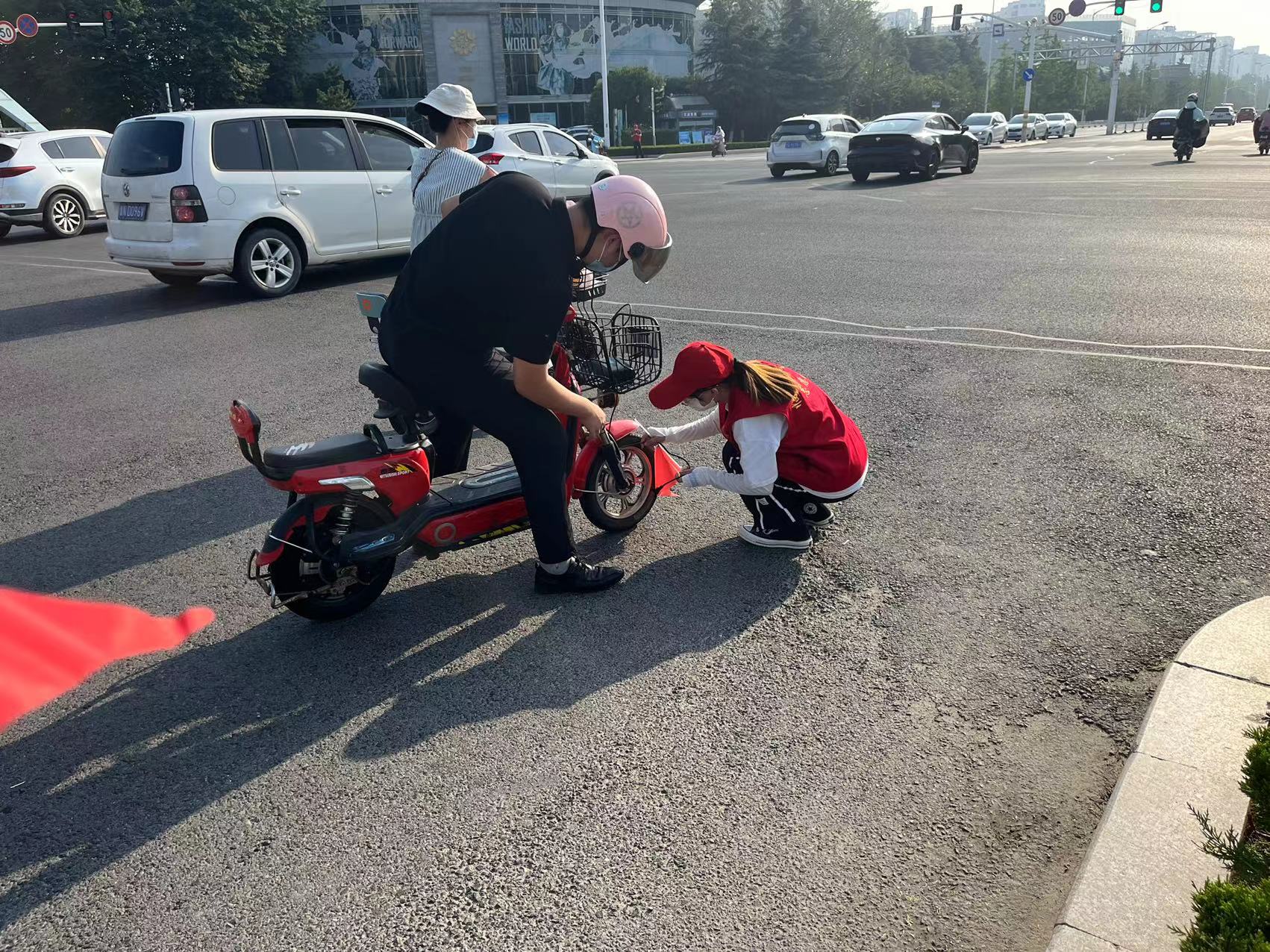 8月三优服务 (6).JPG 8月三优服务 (6).JPG